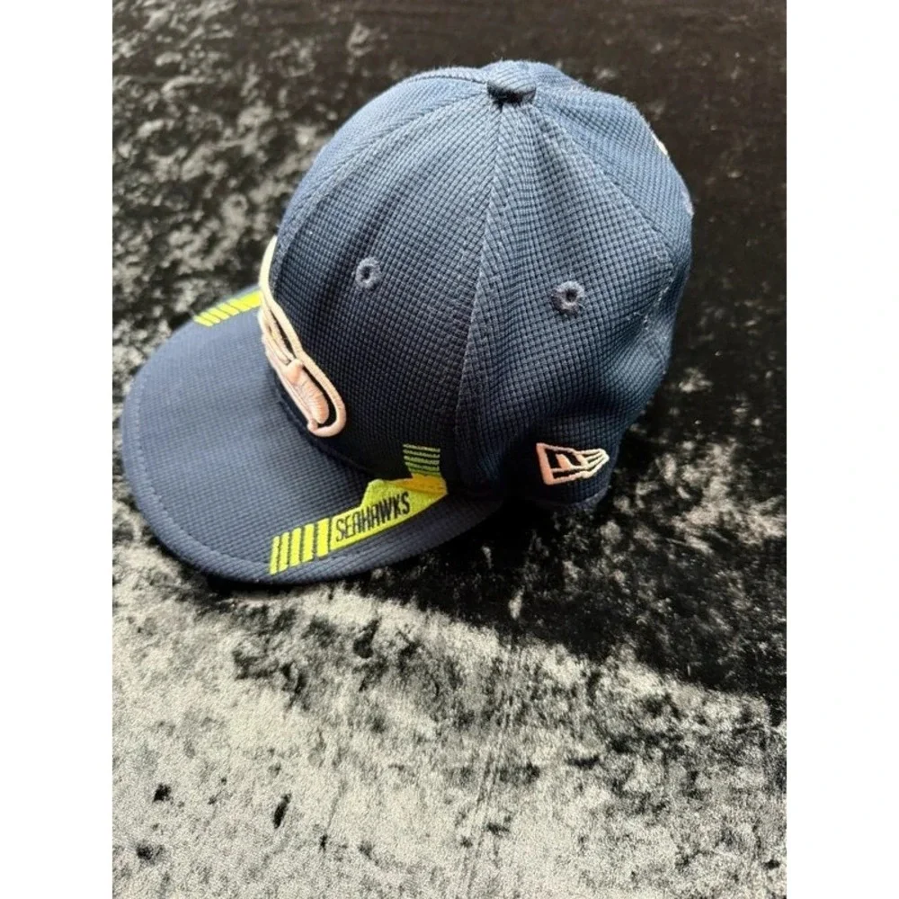 New Era 9FIFTY Seattle Seahawks Youth Snapback Hat Navy Blue Neon Green NFL Cap